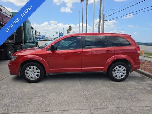 Used 2015 Dodge Journey American Value Package w/ Flexible Seating Group FWD image 3
