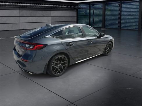 Used 2023 Honda Civic Sport Touring image 8