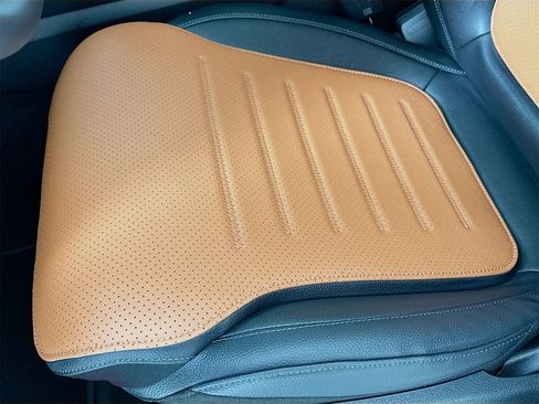 New 2026 Mercedes-Benz GLC 300 image 21