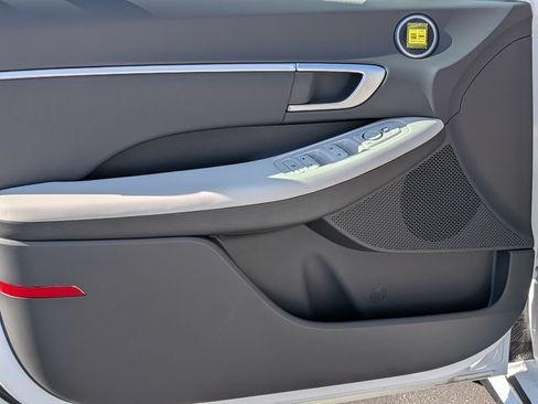 New 2026 Hyundai Sonata SEL FWD image 12