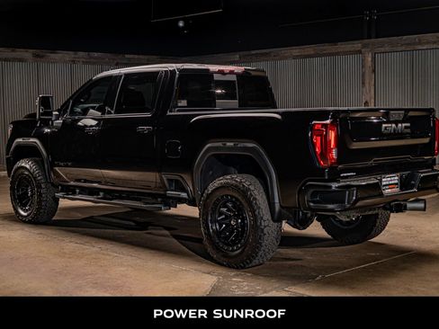 Used 2020 GMC Sierra 2500 AT4 w/ AT4 Premium Package AWD/4WD image 6