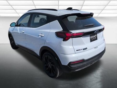 New 2027 Chevrolet Bolt RS FWD image 2