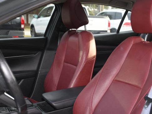 Used 2024 MAZDA MAZDA3 s image 12