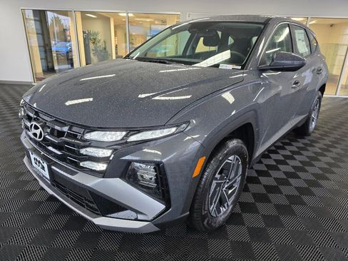 New 2026 Hyundai Tucson Blue SE w/ Tow & Go Package image 8