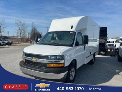 New 2024 Chevrolet Express 3500 w/ Power Convenience Package