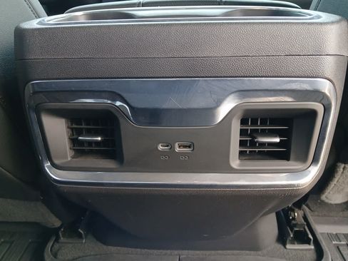 Used 2022 GMC Sierra 1500 SLT AWD/4WD image 78