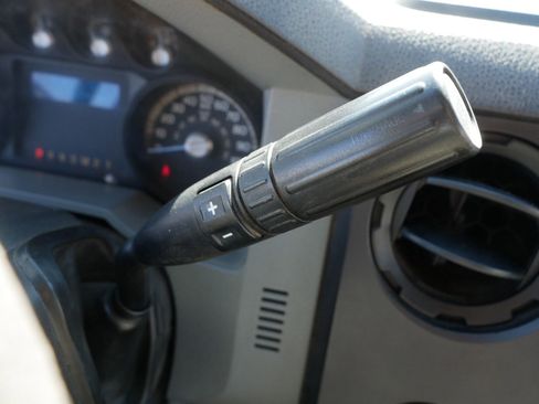 Used 2012 Ford F250 XL w/ PWR Equipment Group AWD/4WD image 25