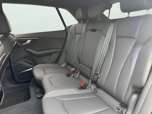 Certified 2026 Audi Q8 Premium Plus AWD/4WD image 11