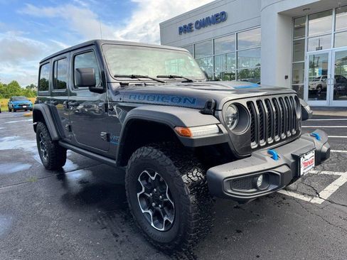 Used 2023 Jeep Wrangler Unlimited Rubicon 4xe w/ Cold Weather Group AWD/4WD image 2