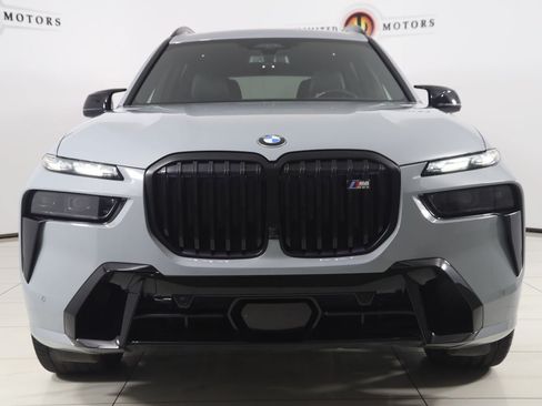 Used 2024 BMW X7 M60i AWD/4WD image 65