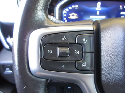 Used 2022 Chevrolet Silverado 1500 LT RWD image 15