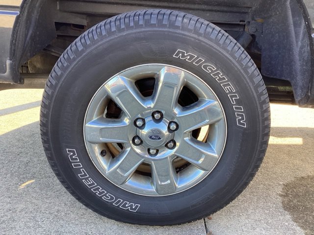 Used 2014 Ford F150 XLT w/ Equipment Group 302A Luxury AWD/4WD image 7