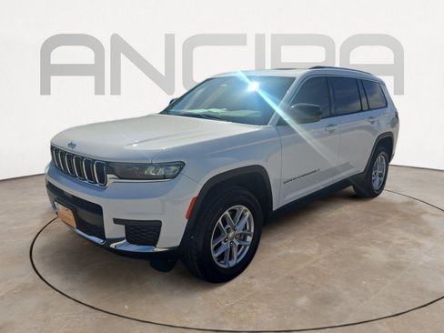Used 2023 Jeep Grand Cherokee L Laredo AWD/4WD image 6