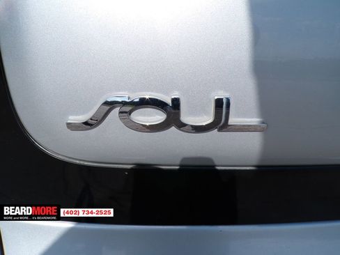 Used 2018 Kia Soul + image 13