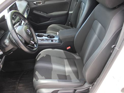 Used 2023 Honda Civic Sport image 10