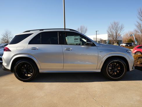 New 2026 Mercedes-Benz GLE 53 AMG 4MATIC image 8