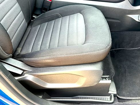 Used 2024 Ford Edge SE AWD/4WD image 25