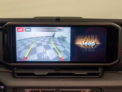 Used 2024 Jeep Wrangler Unlimited Rubicon 392 AWD/4WD image 40