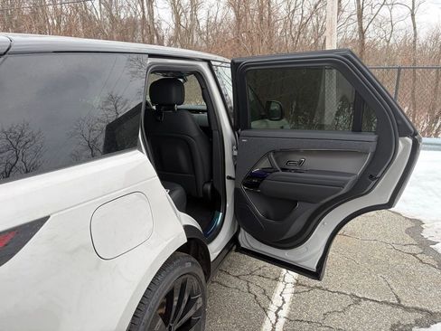 New 2026 Land Rover Range Rover Sport SE image 15