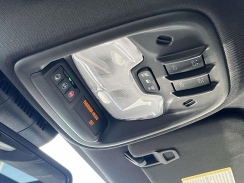 New 2026 GMC Canyon Denali AWD/4WD image 31