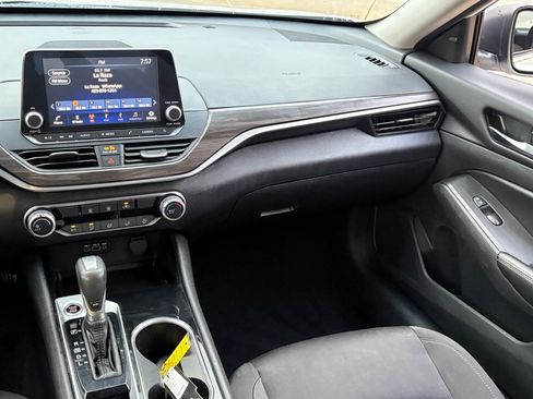 Certified 2024 Nissan Altima 2.5 SV image 14
