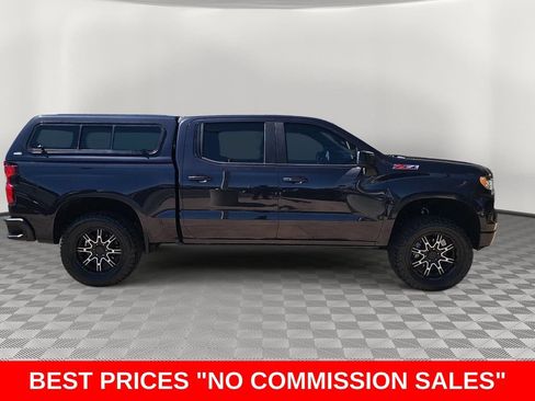 Used 2022 Chevrolet Silverado 1500 RST AWD/4WD image 2