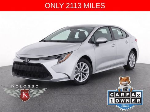 Used 2026 Toyota Corolla LE w/ LE Premium Package FWD image 1