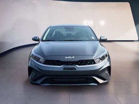 Used 2024 Kia Forte LXS w/ LXS Technology Package FWD image 10