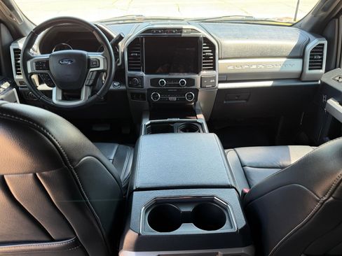 Used 2022 Ford F250 Lariat w/ Lariat Ultimate Package image 29