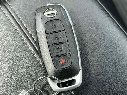 Used 2024 Nissan Sentra SV FWD image 28