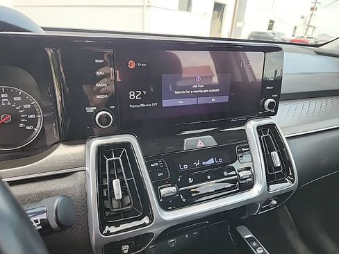 Used 2021 Kia Sorento SX AWD/4WD image 23