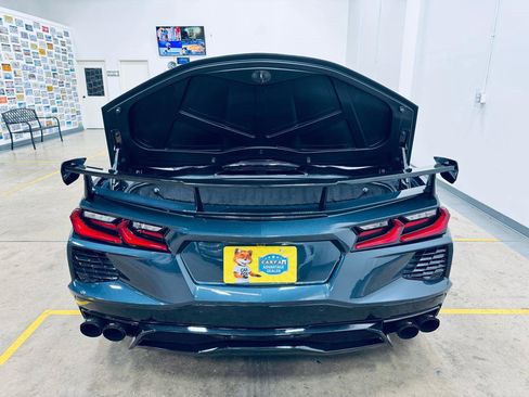 Used 2021 Chevrolet Corvette Stingray Premium Conv w/ Z51 Performance Package image 27