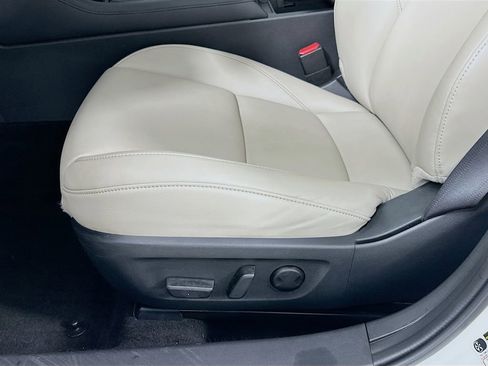 Used 2023 MAZDA MAZDA3 AWD 2.5 Turbo Hatchback image 19