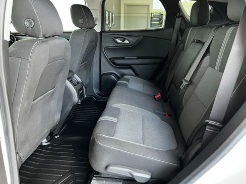 Used 2024 Chevrolet Blazer LT w/ Convenience Package FWD image 22
