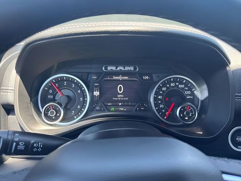 Used 2026 RAM 1500 Laramie AWD/4WD image 26