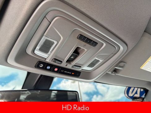 Used 2020 Chevrolet Silverado 1500 LT Trail Boss AWD/4WD image 24