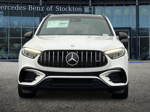 New 2026 Mercedes-Benz GLC 43 AMG 4MATIC image 9