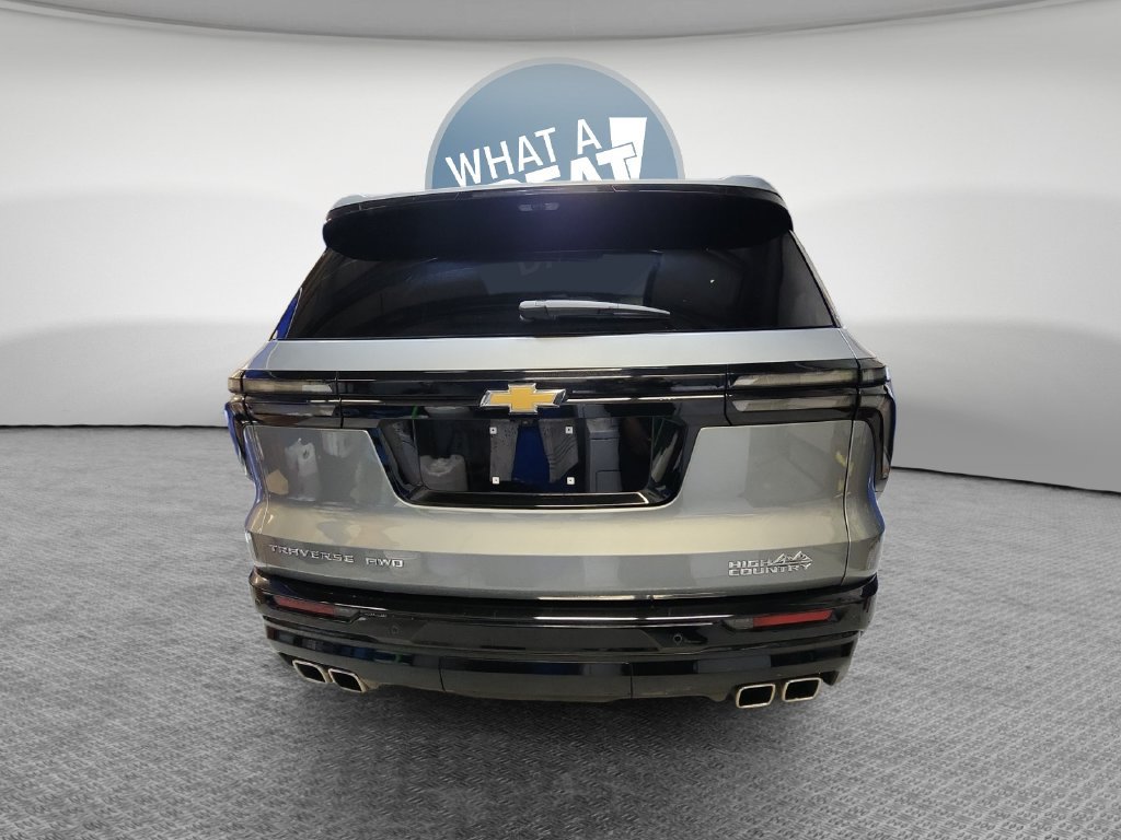 Certified 2025 Chevrolet Traverse High Country w/ LPO, Floor Liner Package AWD/4WD image 6