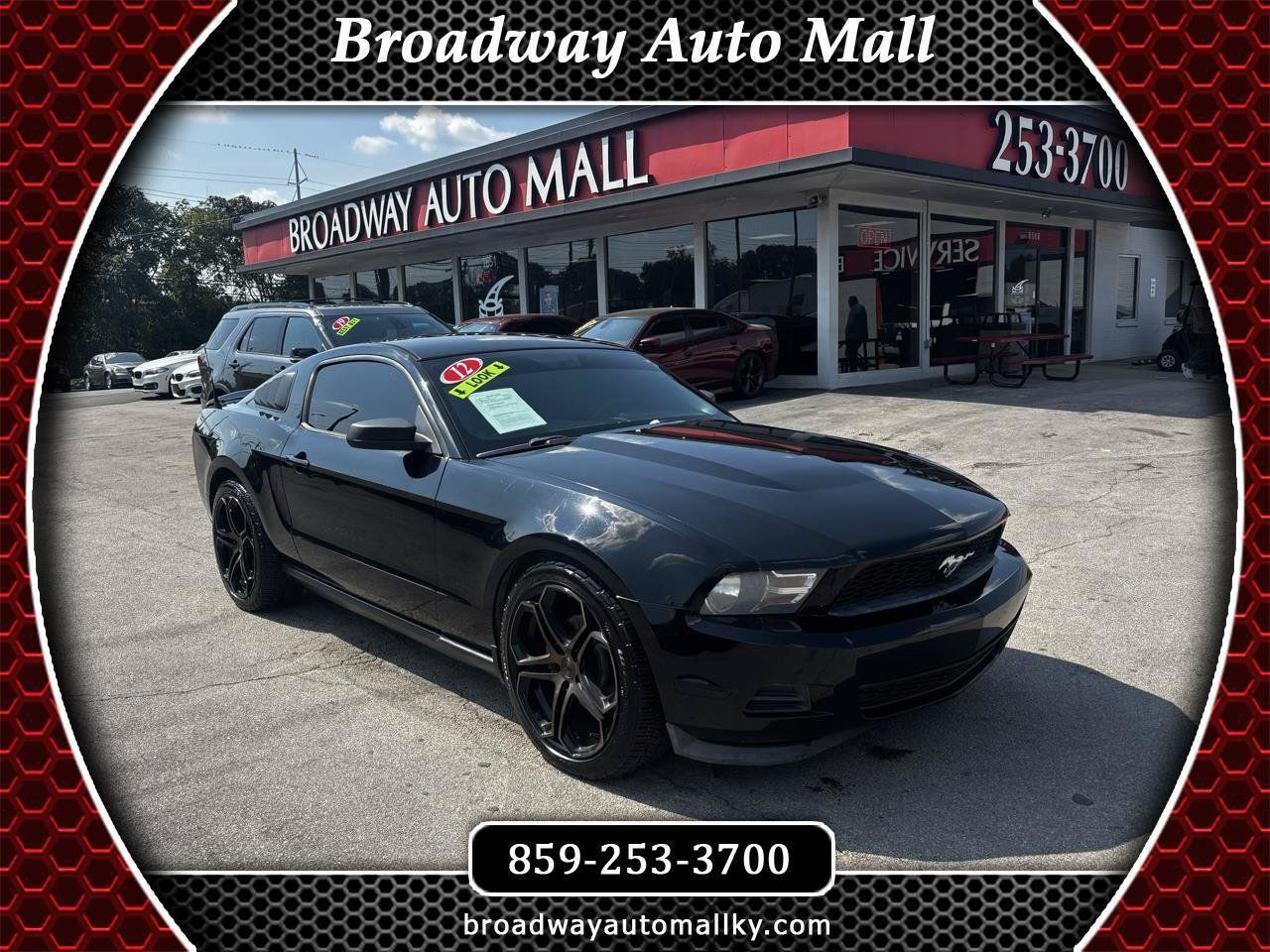 Used 2012 Ford Mustang Coupe RWD image 1