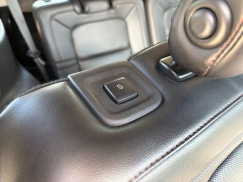 Used 2020 Lincoln Aviator Grand Touring w/ Equipment Group 302A AWD/4WD image 13