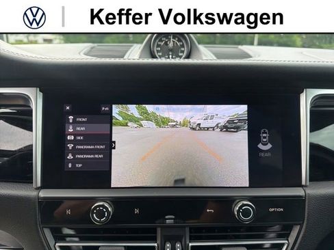 Used 2022 Porsche Macan S AWD/4WD image 27
