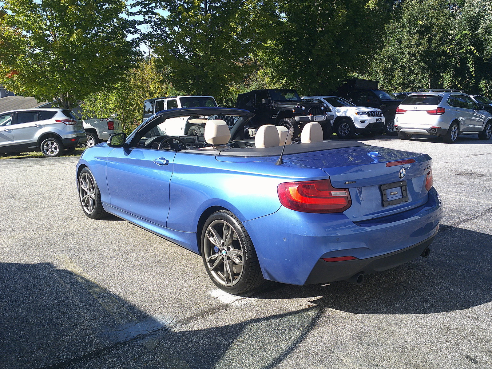 Used 2016 BMW M235i xDrive Convertible AWD/4WD image 9