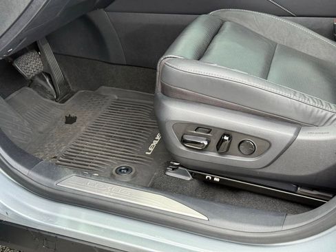 Certified 2024 Lexus RX 350 AWD w/ Convenience Package image 25