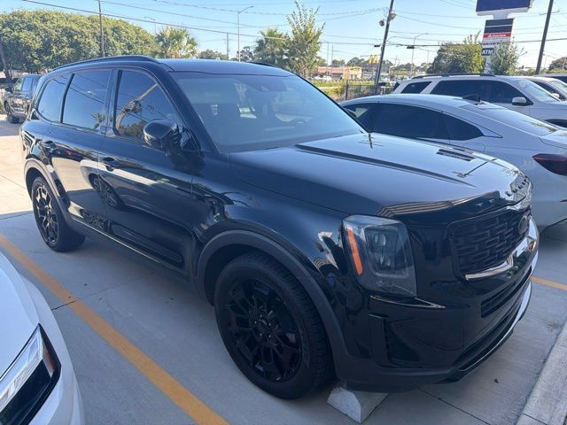 Used 2021 Kia Telluride EX AWD/4WD image 3