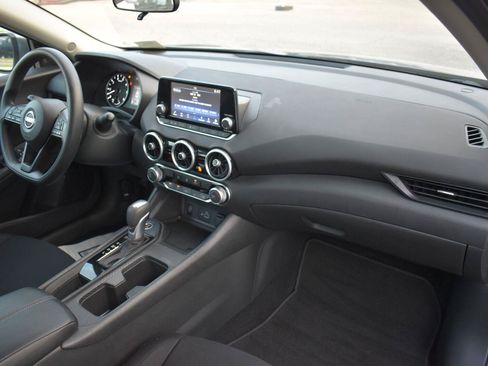 Used 2025 Nissan Sentra S FWD image 55