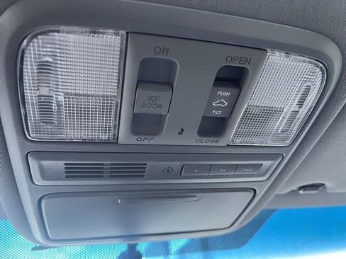Used 2012 Honda Pilot EX-L image 21