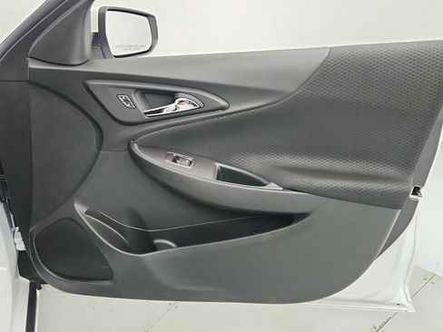 Used 2024 Chevrolet Malibu LT w/ LPO, Floor Liner Package FWD image 28