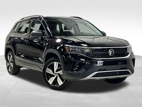 Used 2024 Volkswagen Taos S image 31