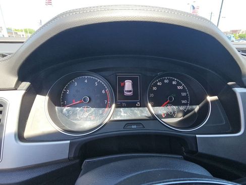 Used 2019 Volkswagen Atlas SE AWD/4WD image 15
