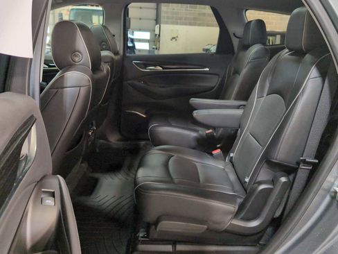 Used 2020 Buick Enclave Avenir w/ Avenir Technology Package FWD image 26